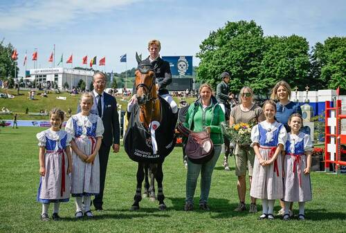 Der diesjährige Horsemanship Award, ging an Marcus Ehning und Groom Mel Jobst